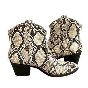 Style & Co MYKENNA Women's Heel Booties Ankle Boots Beige/Brown Snake Size 6